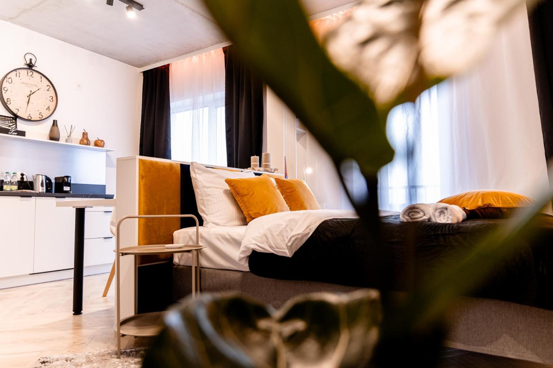 Hop & Lulu Delux Apartments Goleniow Exterior photo