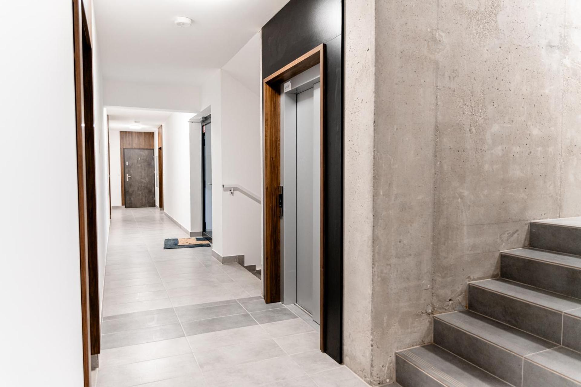 Hop & Lulu Delux Apartments Goleniow Exterior photo